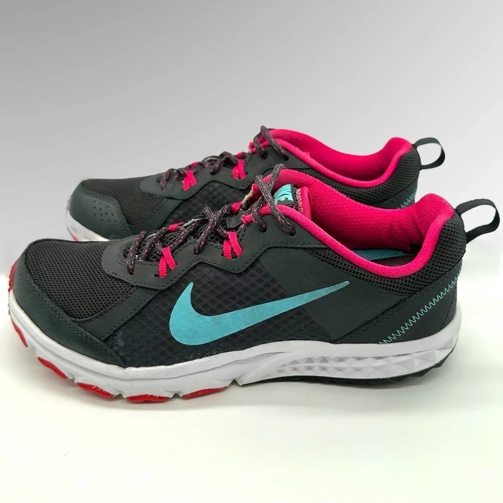Nike Wild Trail  Womens Trail Running Shoes Black Pink 643074-001 Size 10